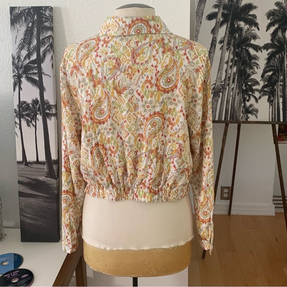 Christian Siriano Longsleeve V-Neck faux wrap top w/Ikat, paisley + floral print - Picture 6 of 10